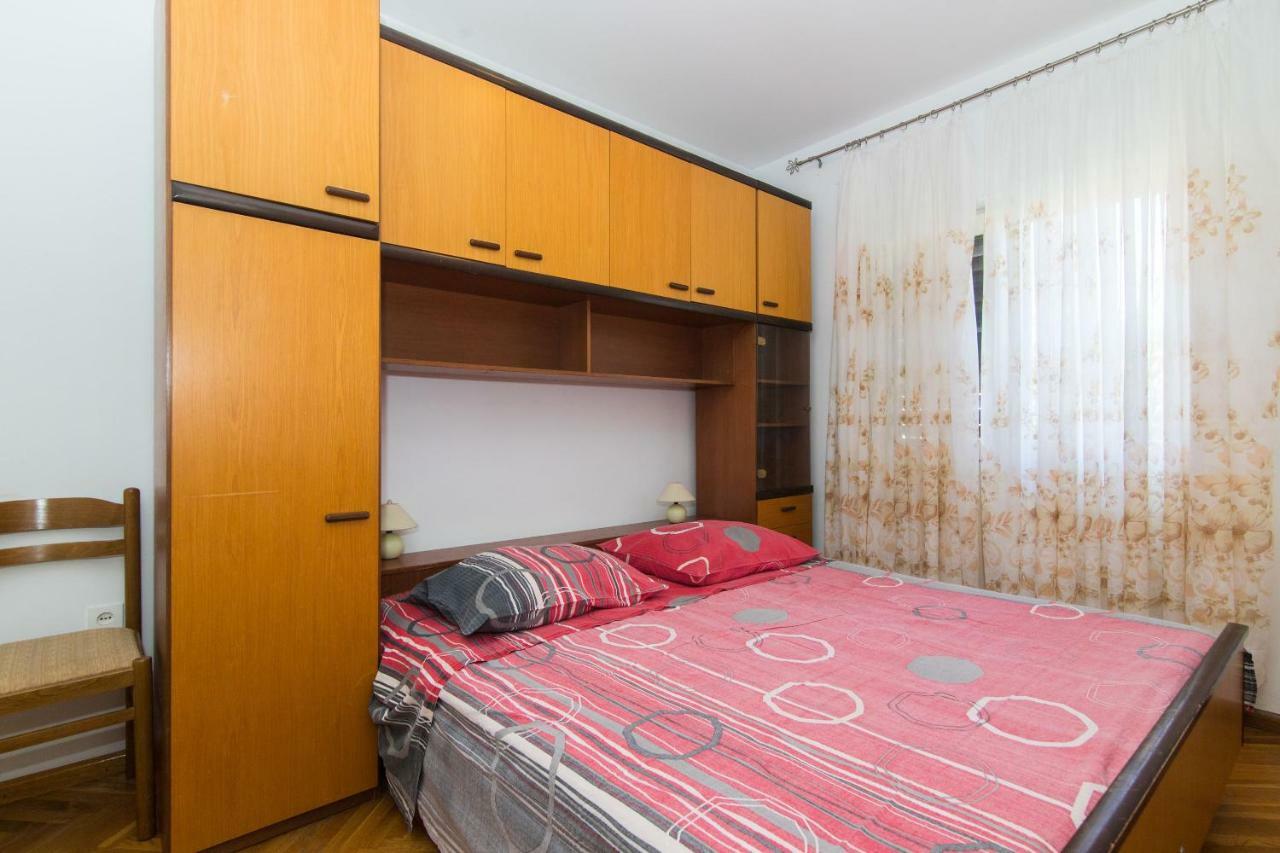 Apartment Jerka Supetar Exterior foto